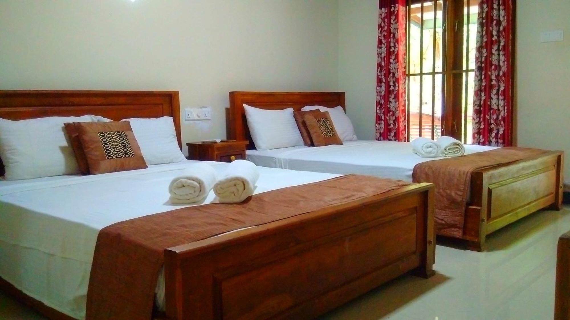 Avian Garden Udawalawe Hotel Exterior photo